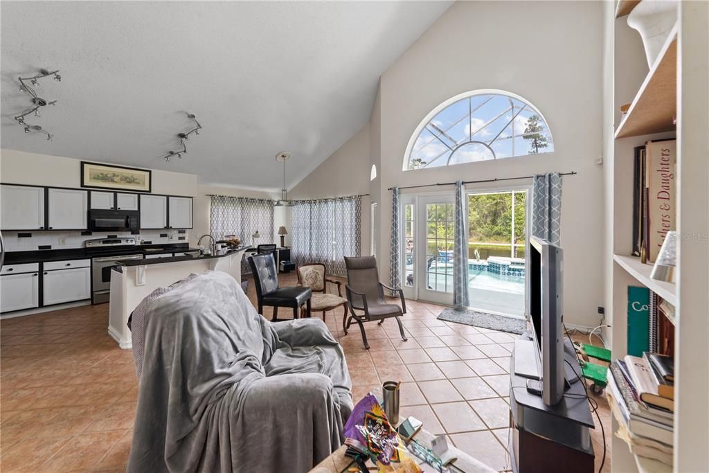 For Sale: $499,990 (4 beds, 2 baths, 2228 Square Feet)