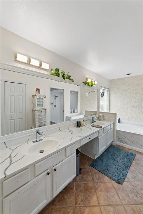For Sale: $499,990 (4 beds, 2 baths, 2228 Square Feet)