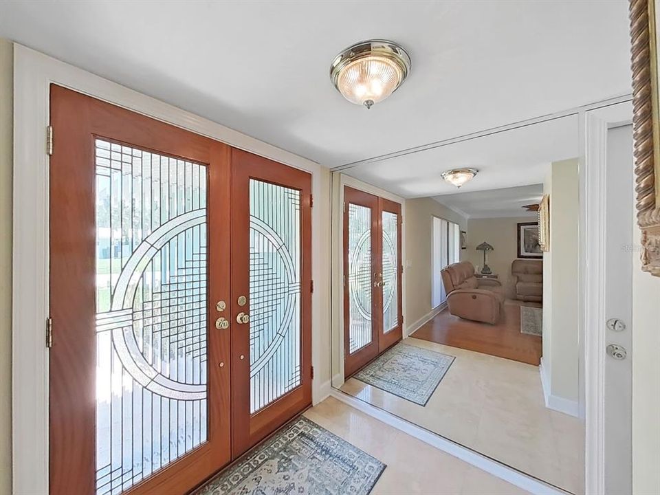 На продажу: $859,900 (4 спален, 2 ванн, 2029 Квадратных фут)
