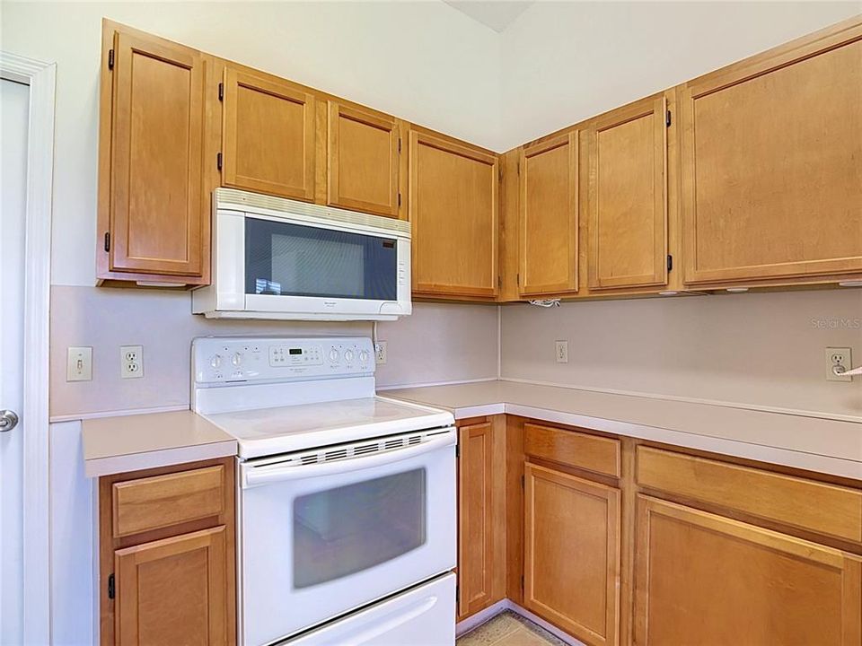 En Venta: $248,000 (2 camas, 2 baños, 1135 Pies cuadrados)