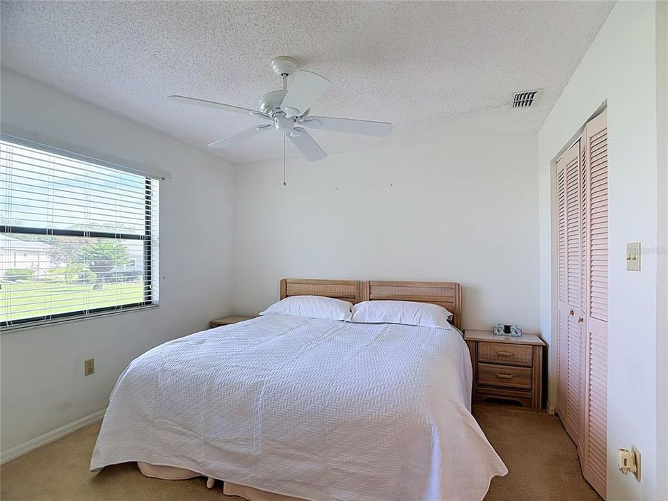 En Venta: $248,000 (2 camas, 2 baños, 1135 Pies cuadrados)