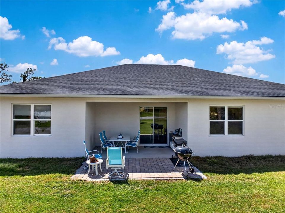 En Venta: $470,000 (4 camas, 3 baños, 2307 Pies cuadrados)