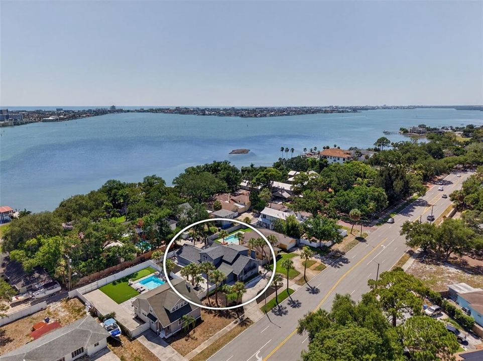 En Venta: $1,259,000 (5 camas, 4 baños, 3230 Pies cuadrados)