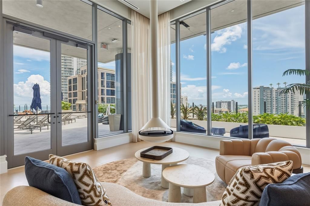 For Rent: $5,500 (2 beds, 2 baths, 1339 Square Feet)