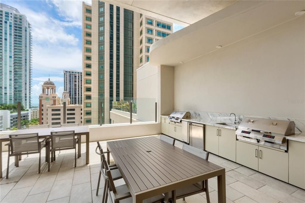 For Rent: $5,500 (2 beds, 2 baths, 1339 Square Feet)