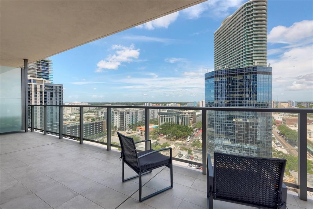 For Rent: $5,500 (2 beds, 2 baths, 1339 Square Feet)