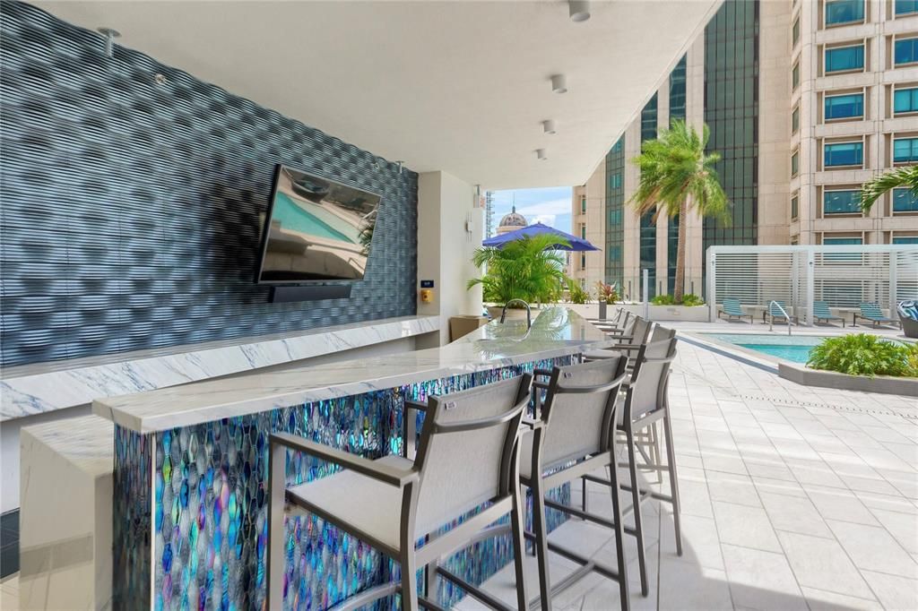 For Rent: $5,500 (2 beds, 2 baths, 1339 Square Feet)
