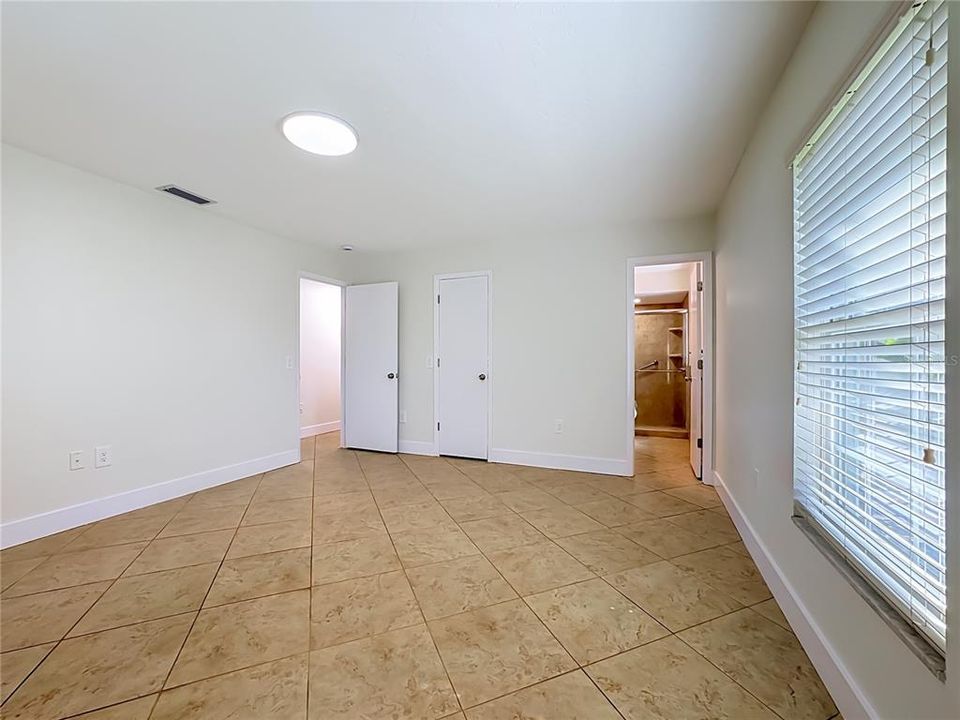 En Venta: $649,999 (3 camas, 2 baños, 1814 Pies cuadrados)