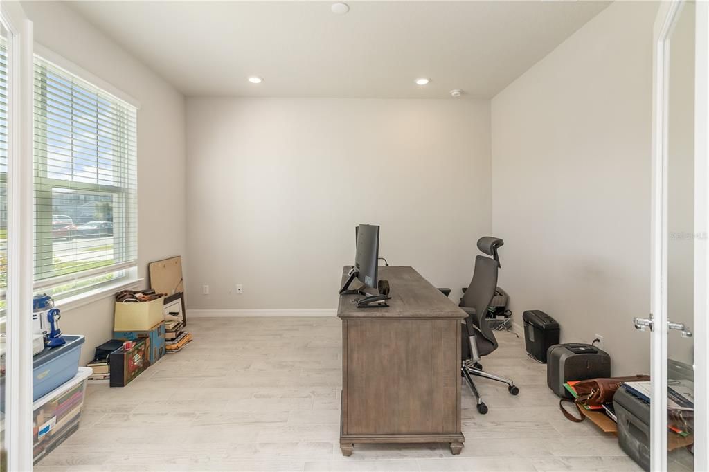 В аренду: $3,200 (5 спален, 3 ванн, 2904 Квадратных фут)