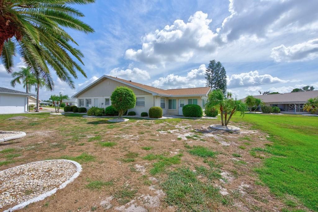 На продажу: $248,000 (2 спален, 2 ванн, 1796 Квадратных фут)
