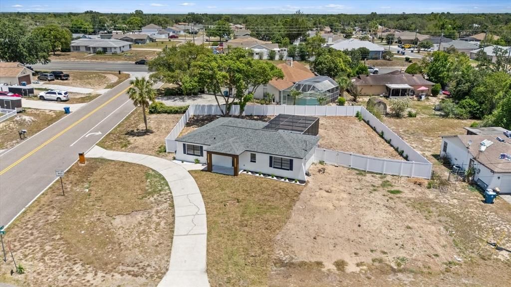 En Venta: $369,900 (3 camas, 2 baños, 1467 Pies cuadrados)