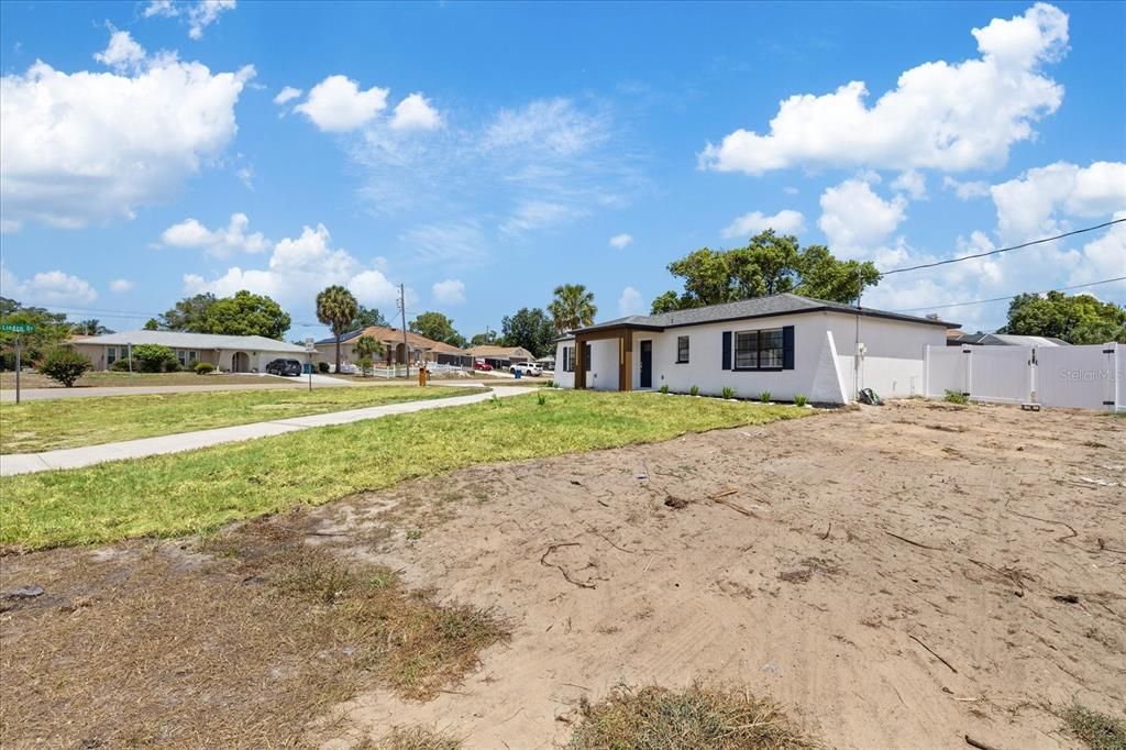 En Venta: $369,900 (3 camas, 2 baños, 1467 Pies cuadrados)