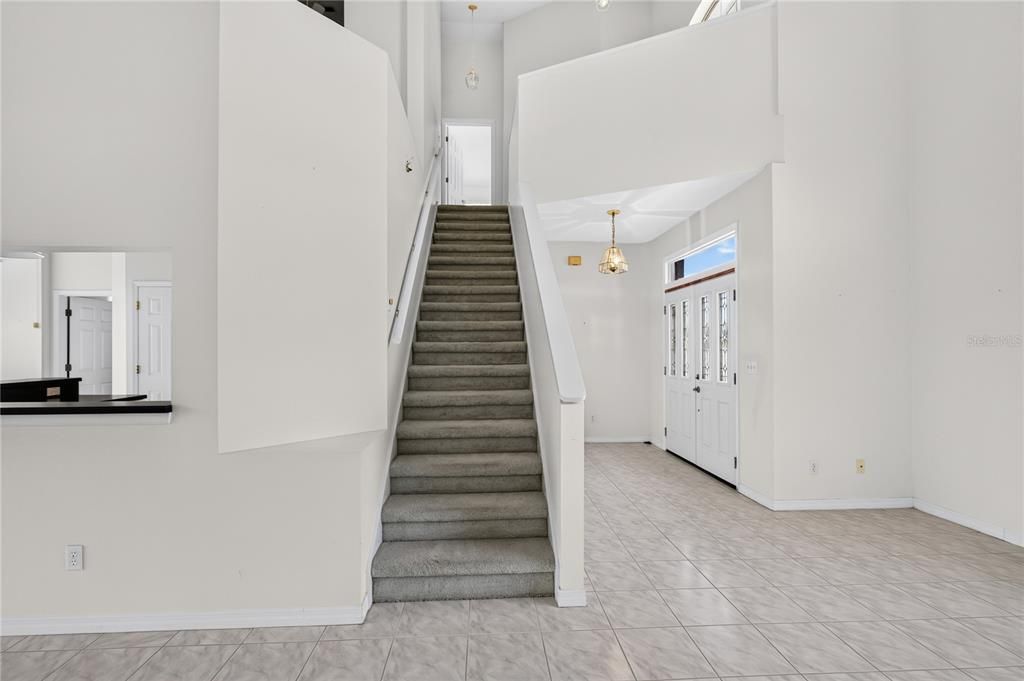 На продажу: $456,000 (3 спален, 3 ванн, 1946 Квадратных фут)