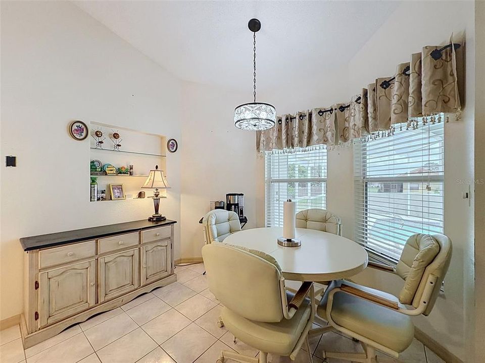 For Sale: $385,000 (3 beds, 2 baths, 1508 Square Feet)