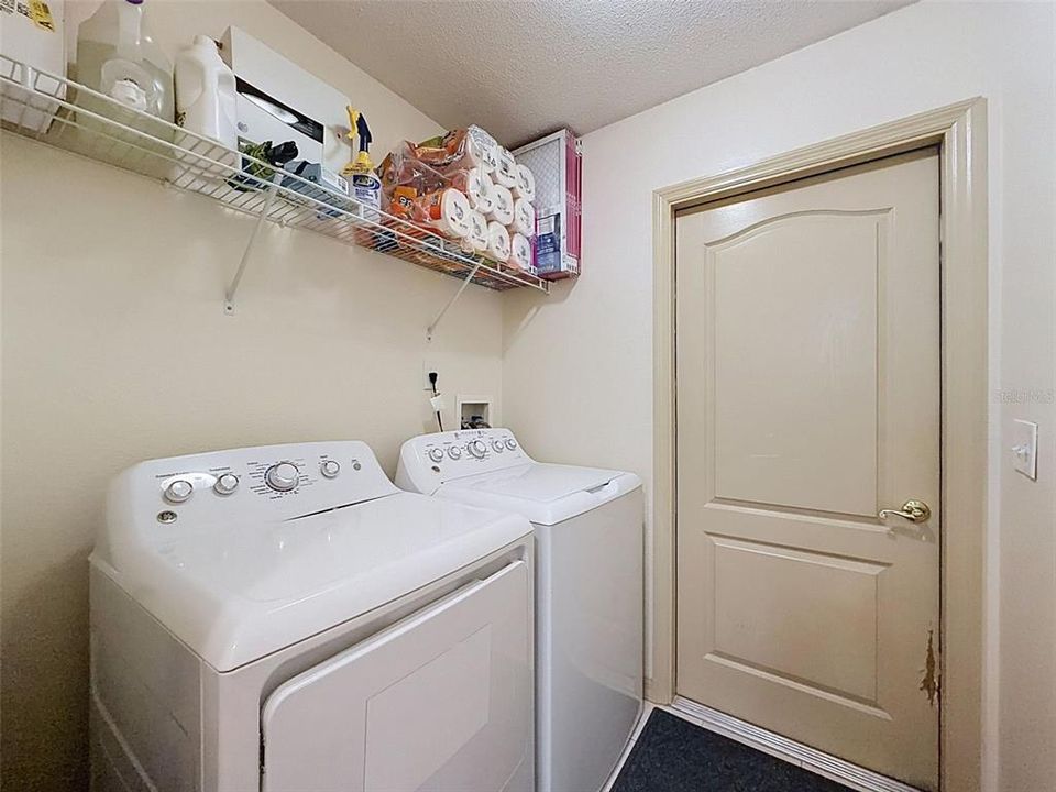 For Sale: $385,000 (3 beds, 2 baths, 1508 Square Feet)