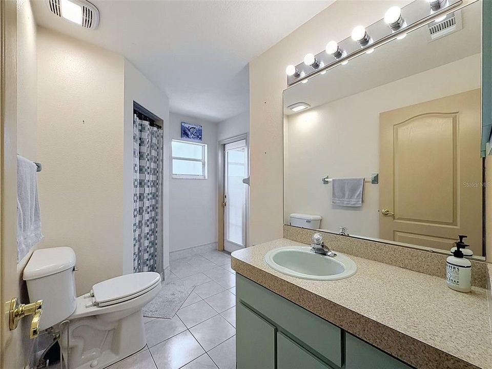For Sale: $385,000 (3 beds, 2 baths, 1508 Square Feet)