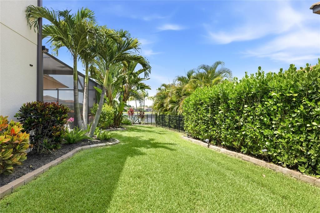 Activo con contrato: $1,050,000 (6 camas, 4 baños, 4315 Pies cuadrados)