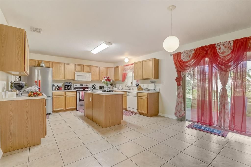 На продажу: $479,995 (4 спален, 3 ванн, 3009 Квадратных фут)