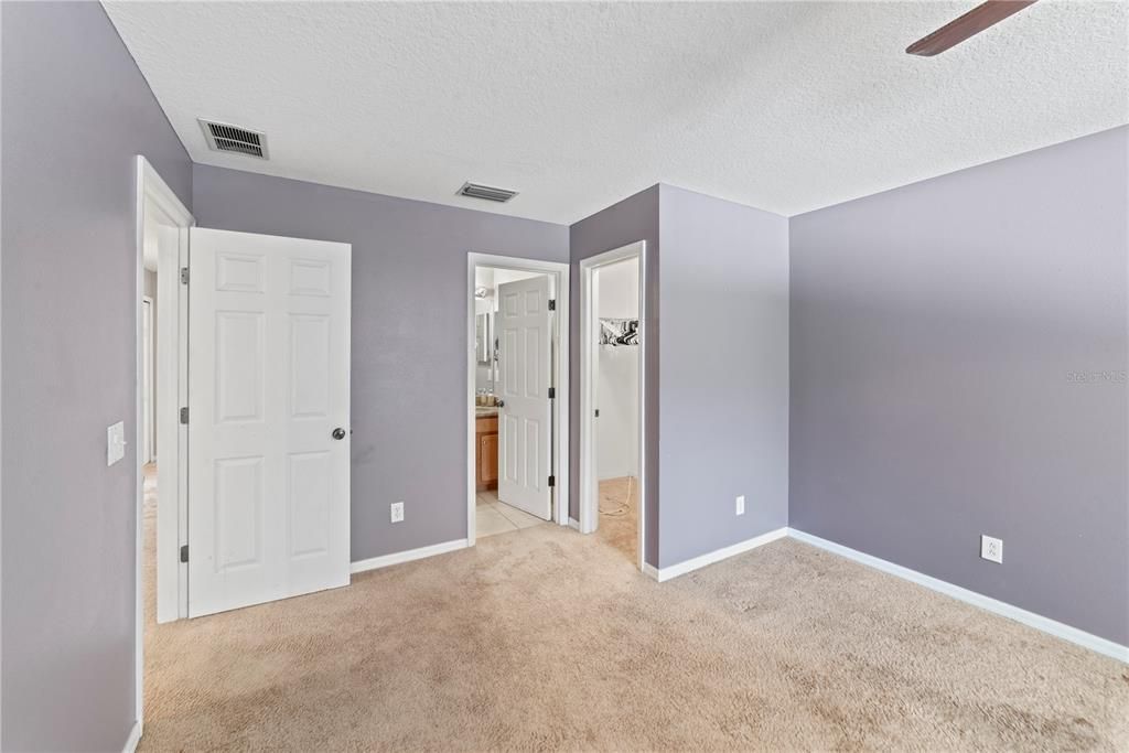For Sale: $469,990 (4 beds, 3 baths, 3270 Square Feet)