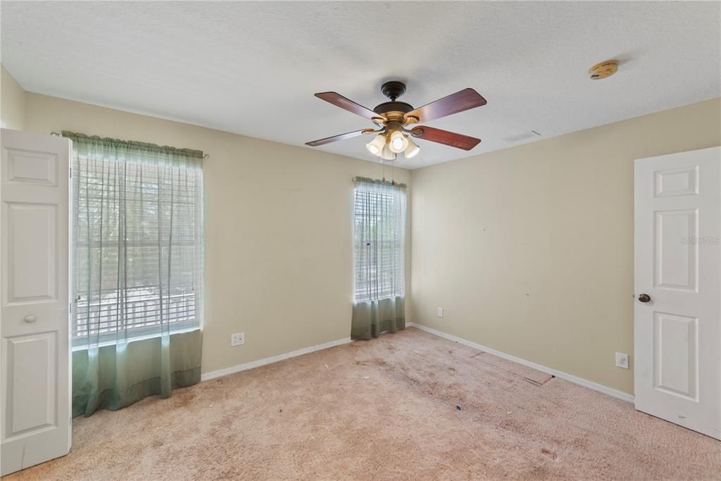 For Sale: $469,990 (4 beds, 3 baths, 3270 Square Feet)