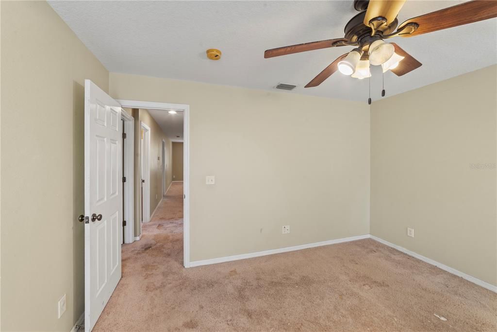 For Sale: $469,990 (4 beds, 3 baths, 3270 Square Feet)