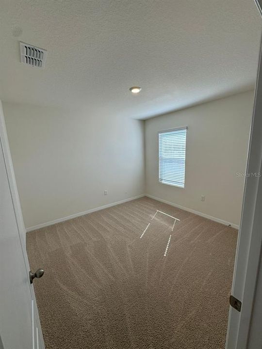 В аренду: $3,800 (5 спален, 3 ванн, 2470 Квадратных фут)