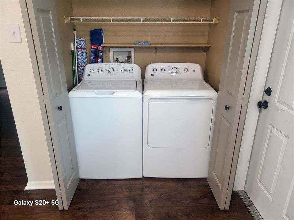 В аренду: $2,300 (3 спален, 2 ванн, 1008 Квадратных фут)