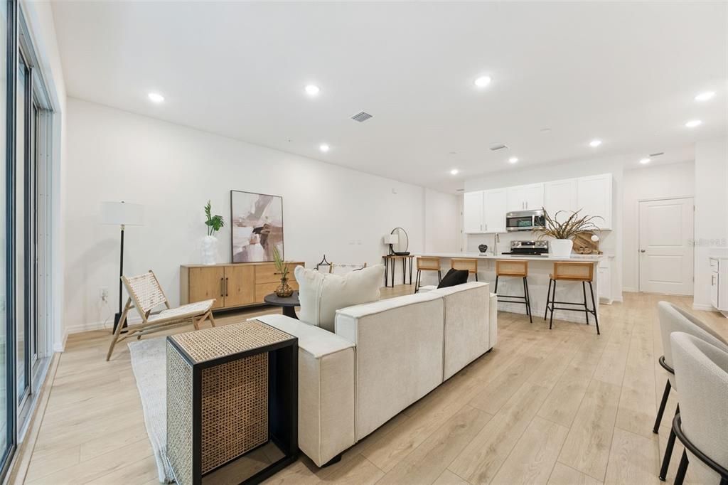 For Sale: $351,360 (4 beds, 2 baths, 1860 Square Feet)