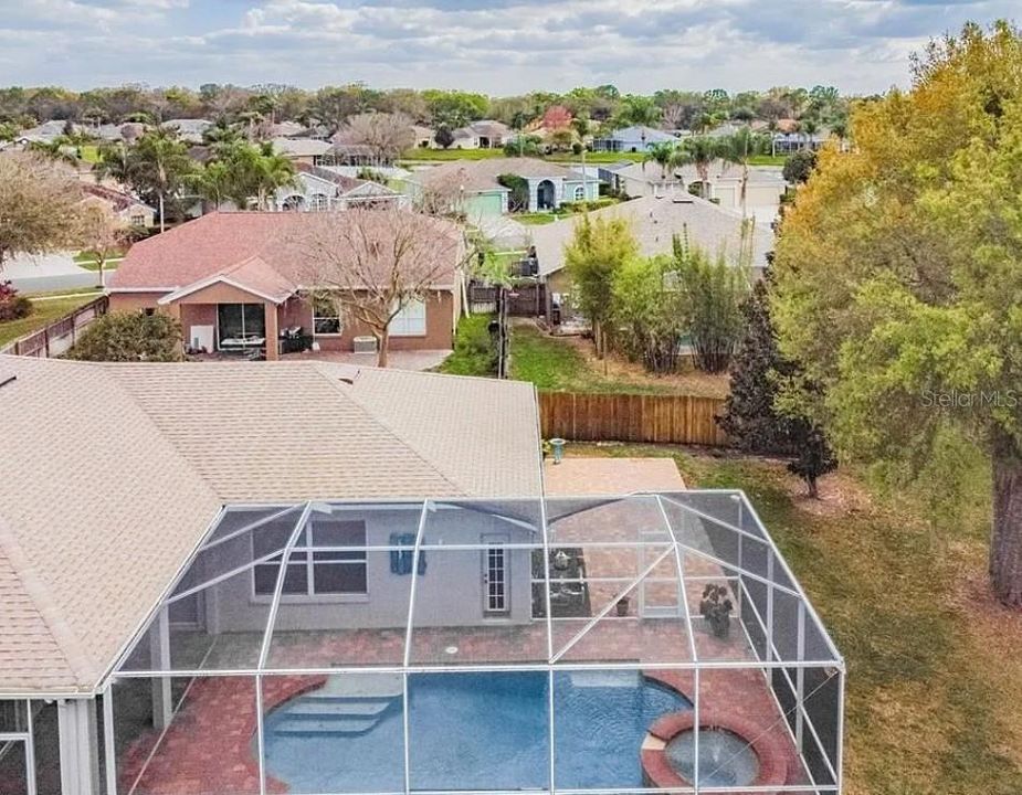 На продажу: $699,999 (4 спален, 3 ванн, 2345 Квадратных фут)