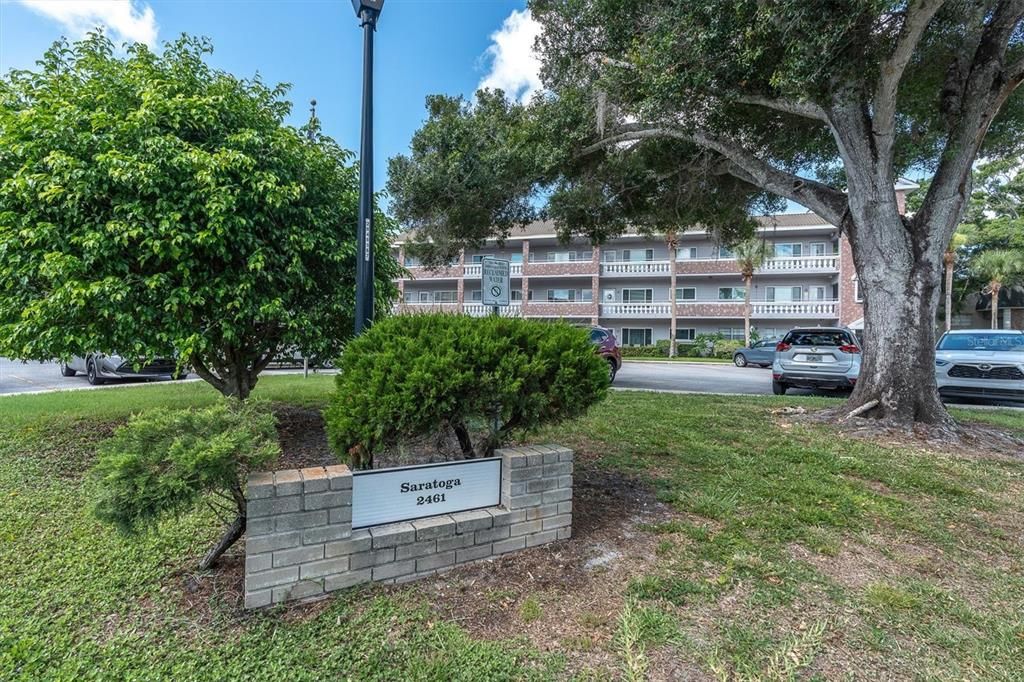 For Sale: $169,000 (2 beds, 2 baths, 1100 Square Feet)