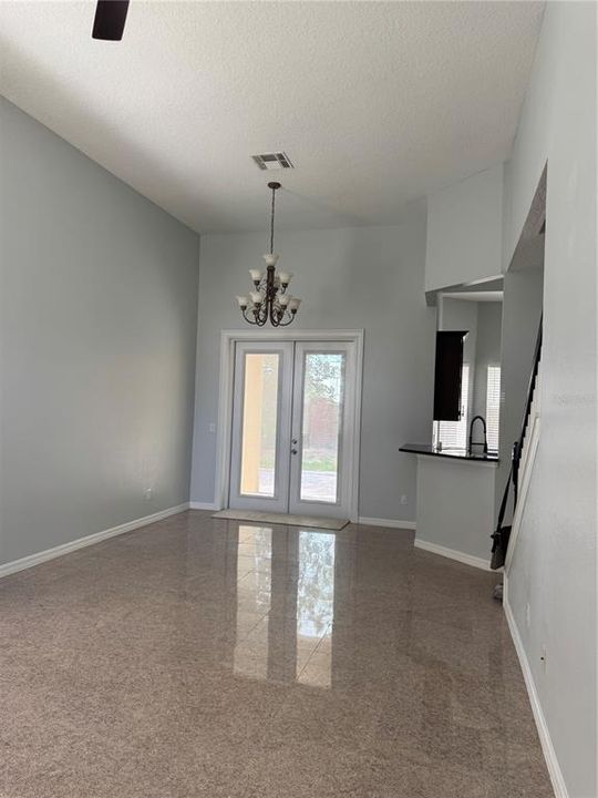 В аренду: $2,975 (4 спален, 2 ванн, 1540 Квадратных фут)