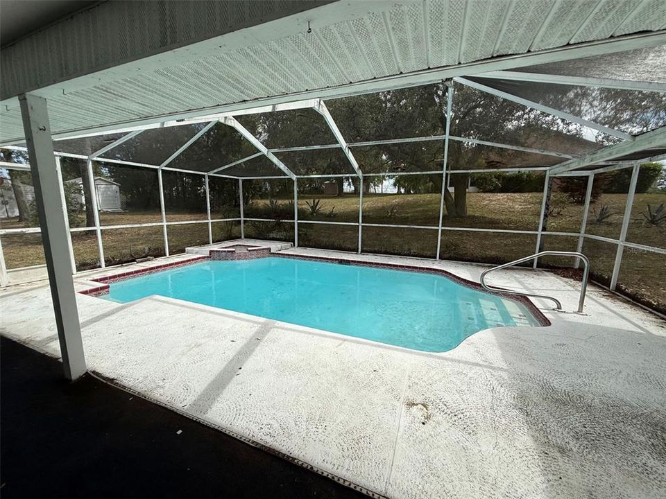 En Venta: $329,900 (3 camas, 2 baños, 2100 Pies cuadrados)