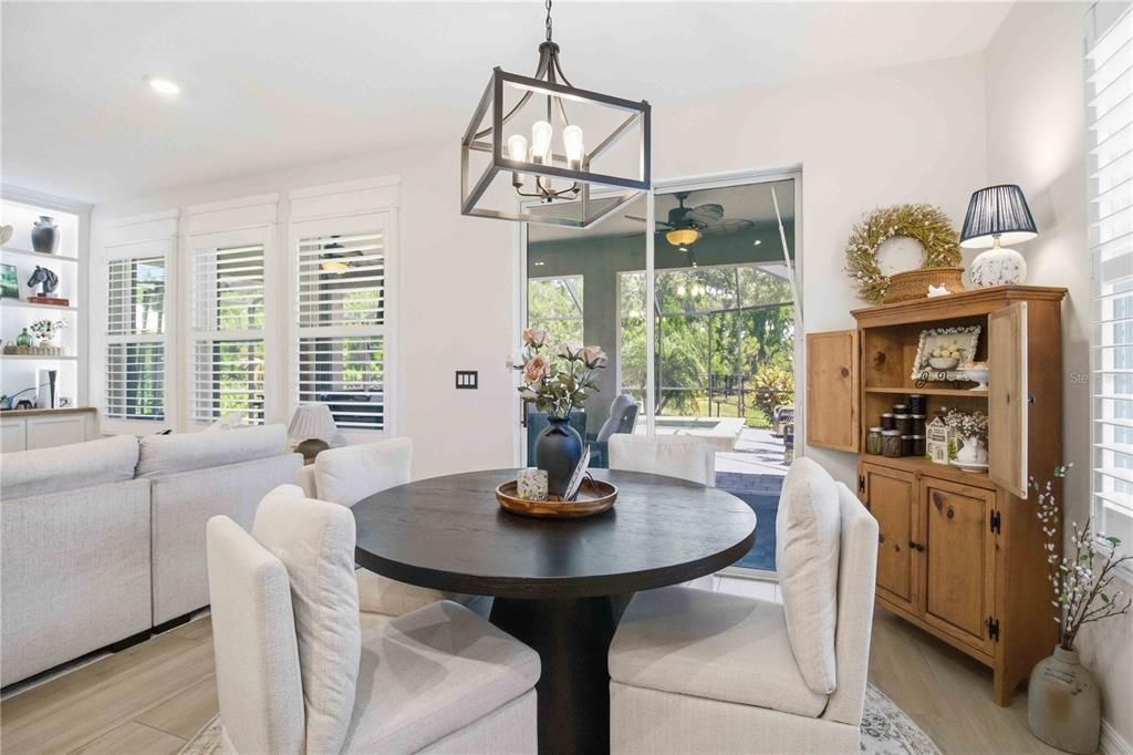 En Venta: $659,999 (4 camas, 2 baños, 2319 Pies cuadrados)
