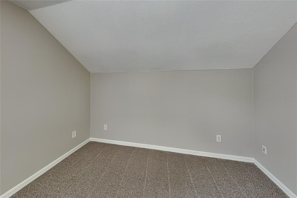 For Rent: $2,229 (4 beds, 2 baths, 1648 Square Feet)