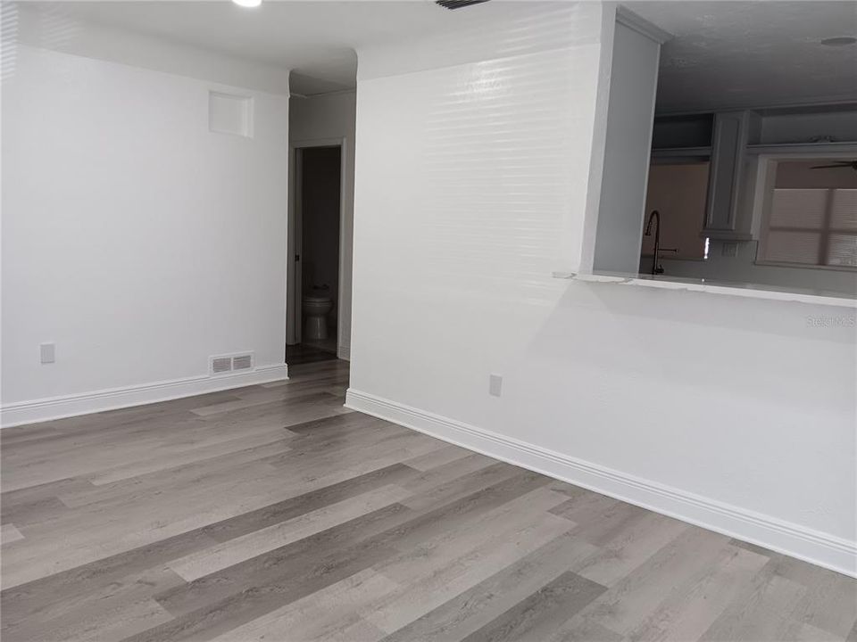 В аренду: $3,150 (4 спален, 2 ванн, 2096 Квадратных фут)