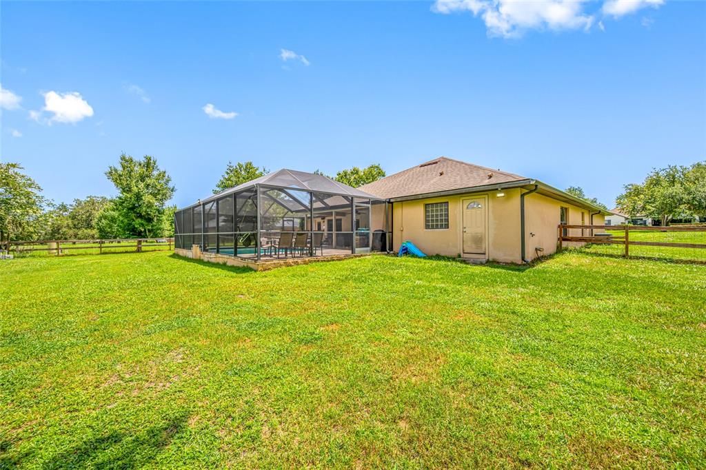 For Sale: $750,000 (4 beds, 3 baths, 2983 Square Feet)