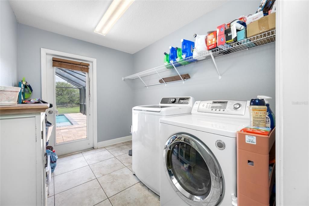 For Sale: $750,000 (4 beds, 3 baths, 2983 Square Feet)