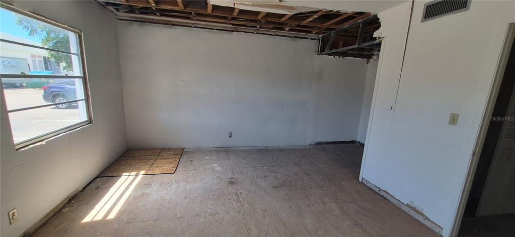 For Sale: $995,000 (0 beds, 0 baths, 7296 Square Feet)