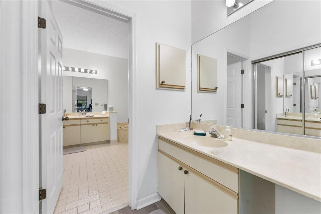 В аренду: $3,200 (3 спален, 2 ванн, 1775 Квадратных фут)