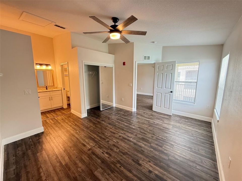 For Rent: $1,995 (3 beds, 2 baths, 1222 Square Feet)