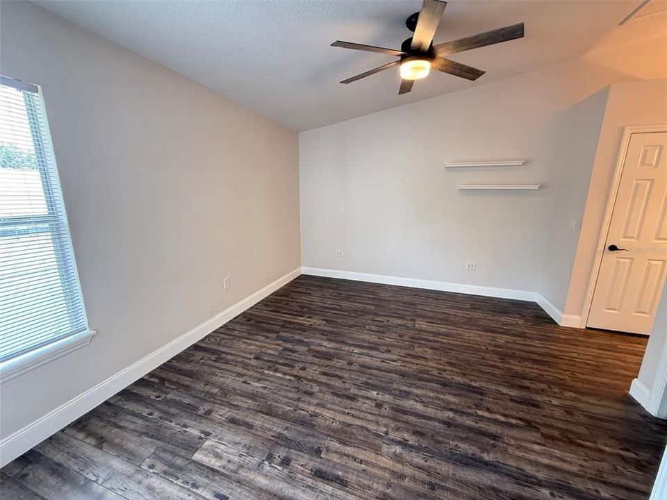 For Rent: $1,995 (3 beds, 2 baths, 1222 Square Feet)