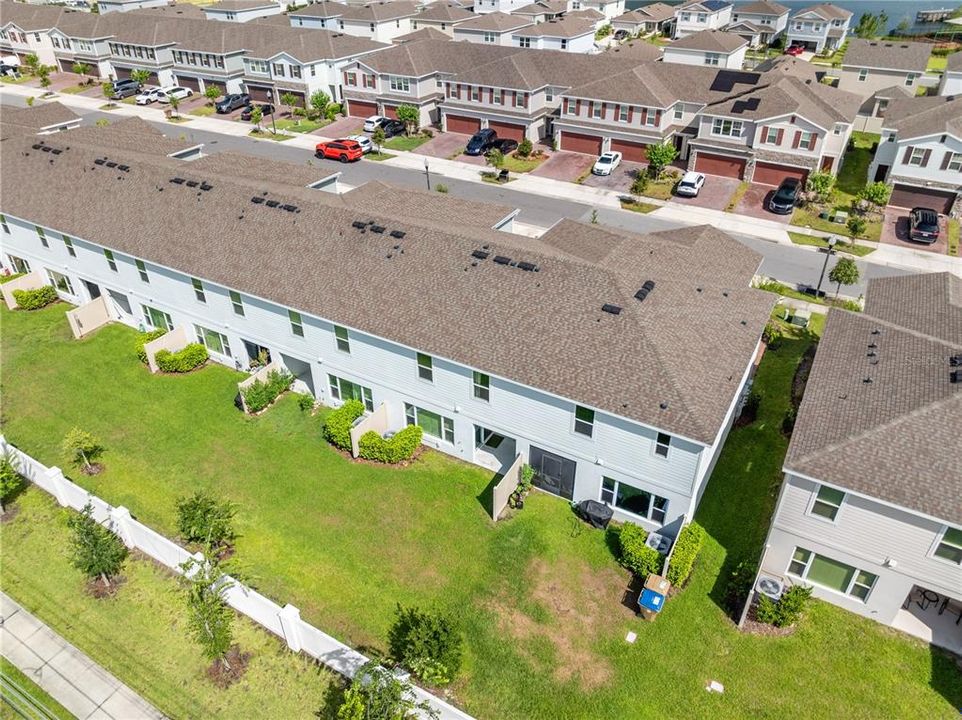 На продажу: $339,900 (4 спален, 2 ванн, 1876 Квадратных фут)