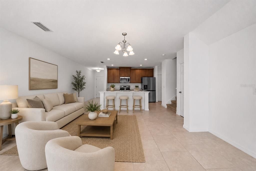 На продажу: $339,900 (4 спален, 2 ванн, 1876 Квадратных фут)