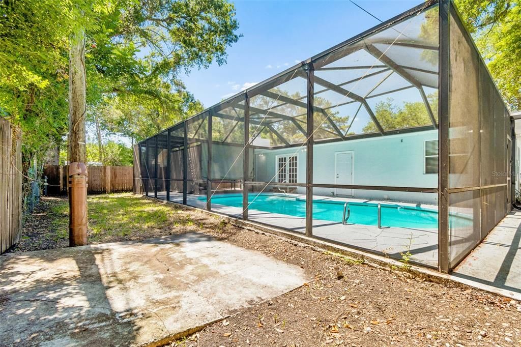 For Sale: $575,000 (4 beds, 2 baths, 1799 Square Feet)