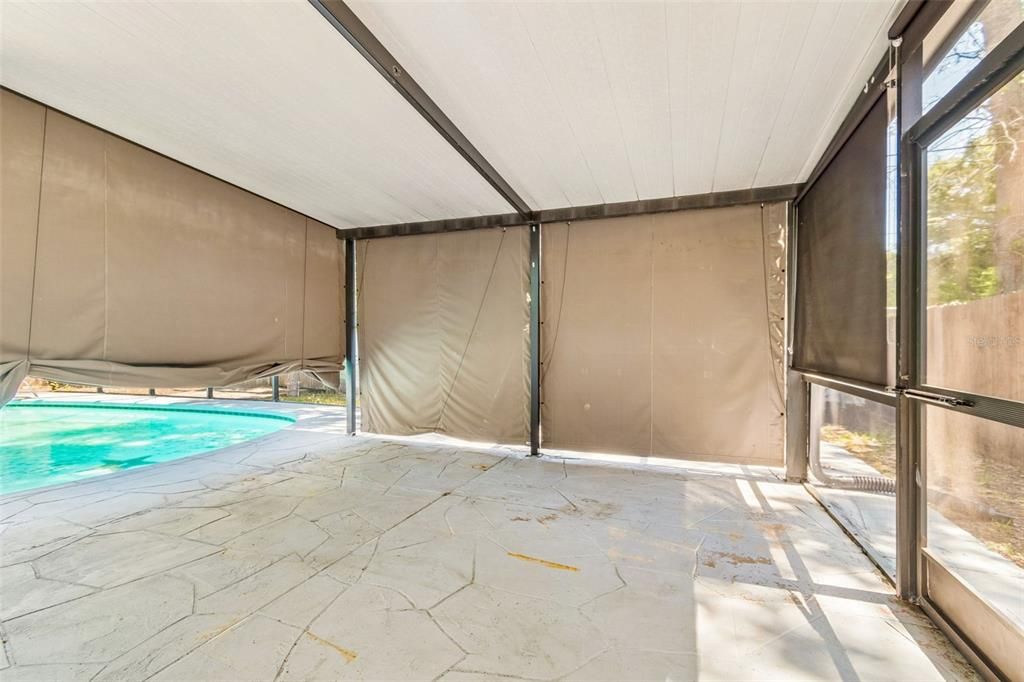 For Sale: $575,000 (4 beds, 2 baths, 1799 Square Feet)