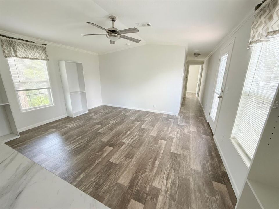 En Venta: $199,900 (3 camas, 2 baños, 1098 Pies cuadrados)