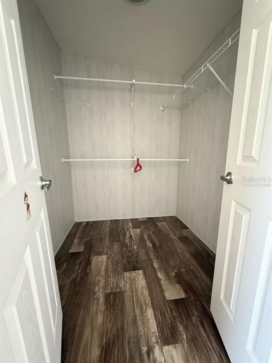 En Venta: $199,900 (3 camas, 2 baños, 1098 Pies cuadrados)