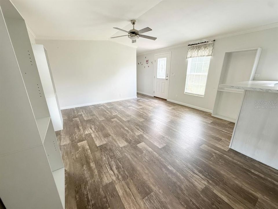 En Venta: $199,900 (3 camas, 2 baños, 1098 Pies cuadrados)