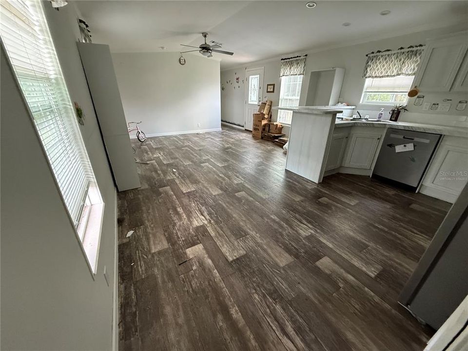 En Venta: $199,900 (3 camas, 2 baños, 1098 Pies cuadrados)