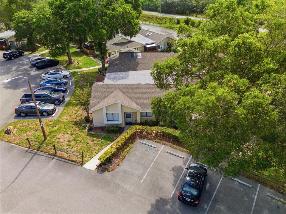 For Sale: $195,000 (2 beds, 2 baths, 1292 Square Feet)